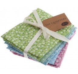Fat Quarters - Dots & Ditsy