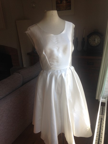 Lace Dress satin lining